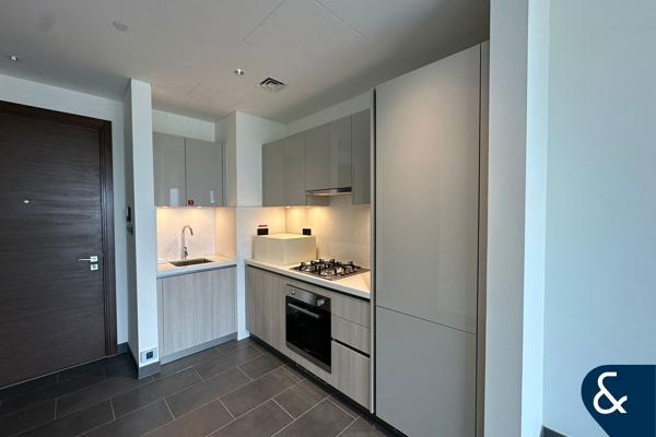 Best Quality | Two Bath | Downtown Views